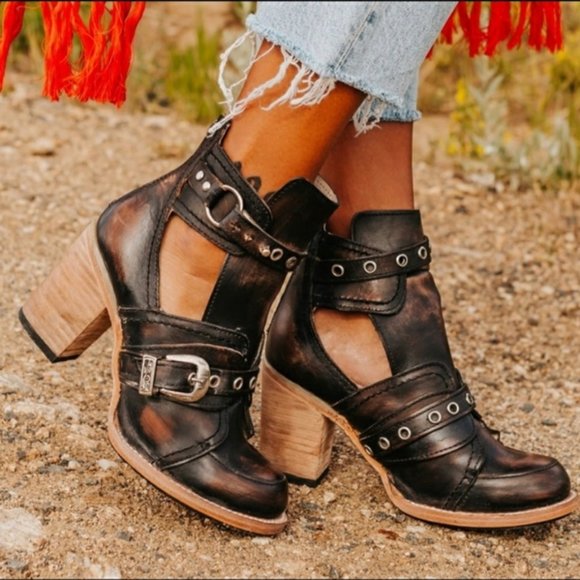 FREEBIRD BY STEVEN SONOMA BOOTIES - Picture 2 of 11